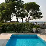 Fasana-apartment 1 By Vivi Rent Daire *