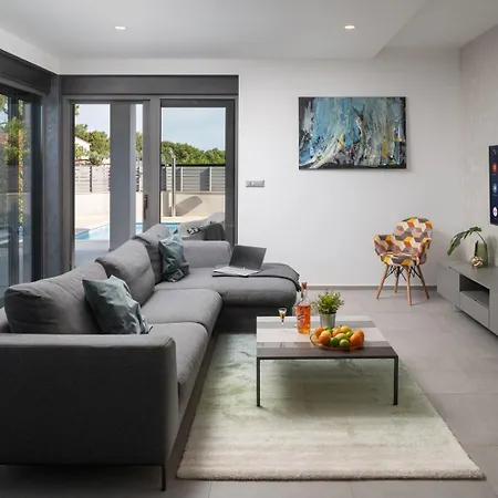Fasana-apartment 1 By Vivi Rent *